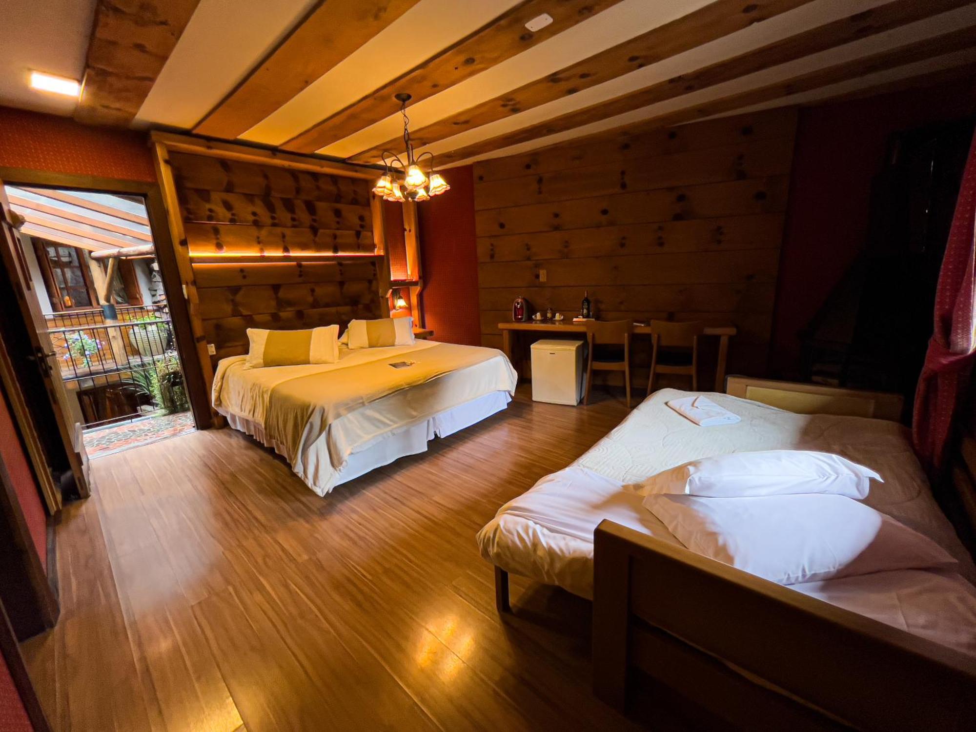 Hotel Giardino Di Pietra Gramado Bagian luar foto